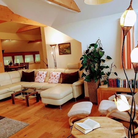 Haus Bergblick Apartamento Altaussee Exterior foto